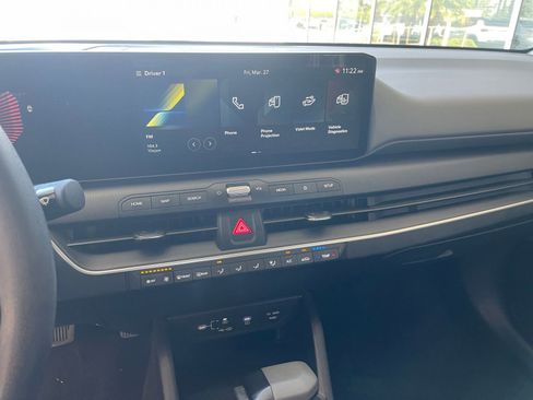 Used 2025 Kia K4 LXS image 20