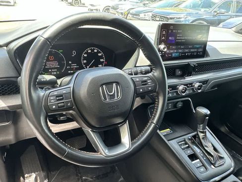Used 2025 Honda CR-V Sport-L image 13