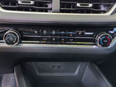 New 2026 Chevrolet Equinox LT w/ Safety and Technology Package image 17