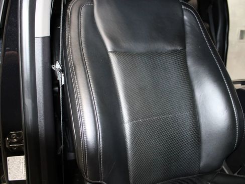 Used 2019 Ford F250 Lariat w/ Lariat Ultimate Package AWD/4WD image 26