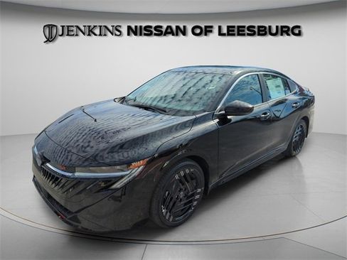 New 2026 Nissan Sentra SR w/ Floor Mat Package image 3