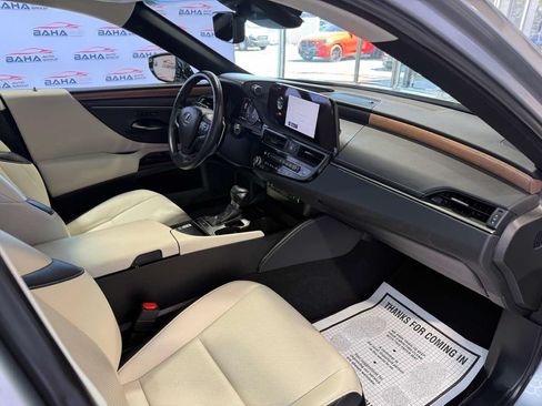 Used 2024 Lexus ES 350 w/ Premium Package FWD image 52