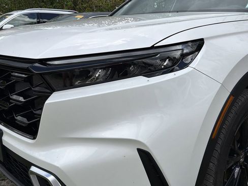 Used 2023 Honda CR-V Sport Touring image 5