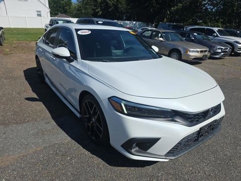 Used 2022 Honda Civic Sport Touring image 4
