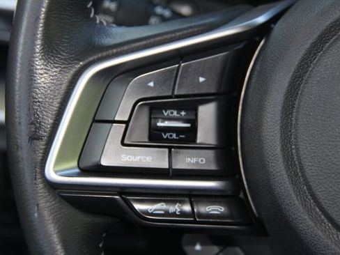 Used 2022 Subaru Forester Premium AWD/4WD image 22