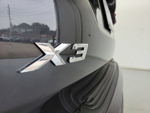Used 2024 BMW X3 sDrive30i w/ Convenience Package RWD image 9