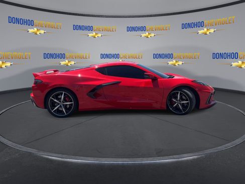 Used 2021 Chevrolet Corvette Stingray Preferred Cpe w/ Z51 Performance Package RWD image 12