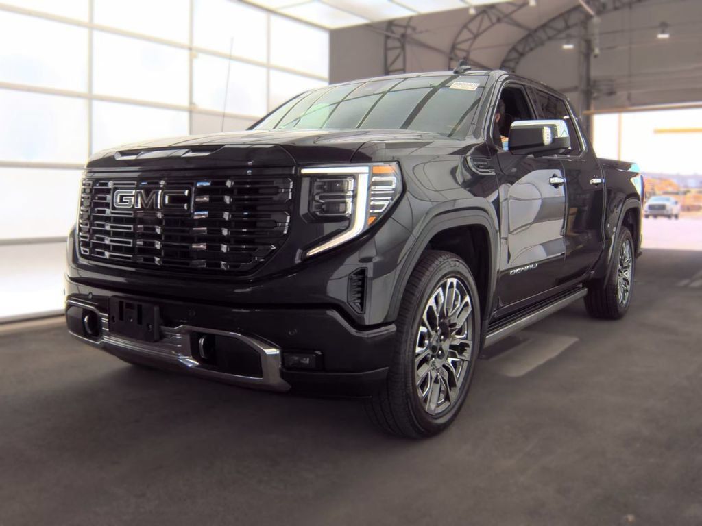 Used 2024 GMC Sierra 1500 Denali Ultimate AWD/4WD image 4