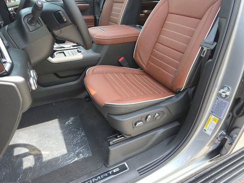 New 2026 GMC Sierra 3500 Denali Ultimate AWD/4WD image 27
