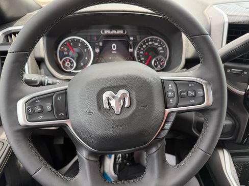 New 2026 RAM 2500 Big Horn AWD/4WD image 21