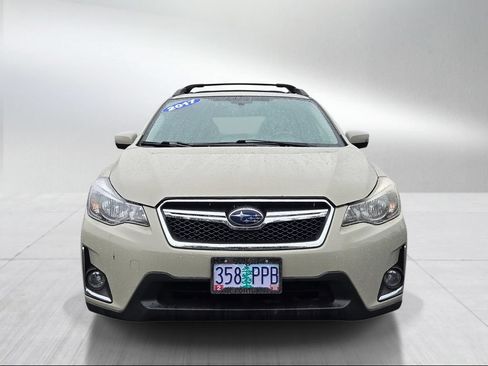 Used 2017 Subaru Crosstrek 2.0i Limited AWD/4WD image 8