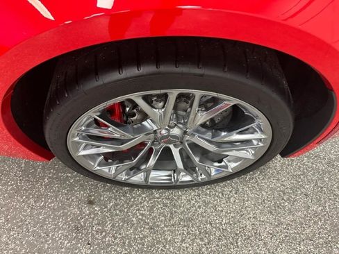 Used 2016 Chevrolet Corvette Z06 w/ 3LZ Preferred Equipment Group RWD image 28