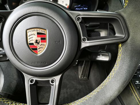 Certified 2025 Porsche 718 Boxster Spyder RS RWD image 12