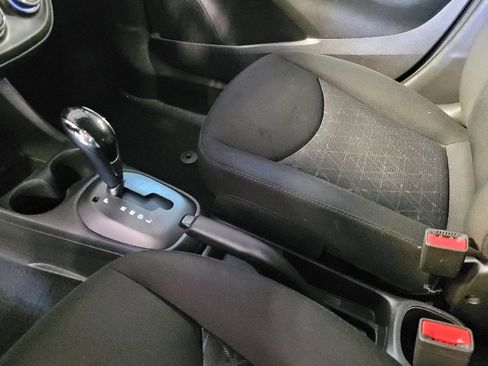 Used 2020 Chevrolet Spark LT FWD image 26