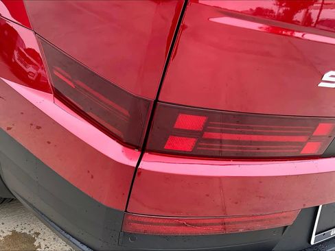 Used 2026 Hyundai Santa Fe SEL image 28