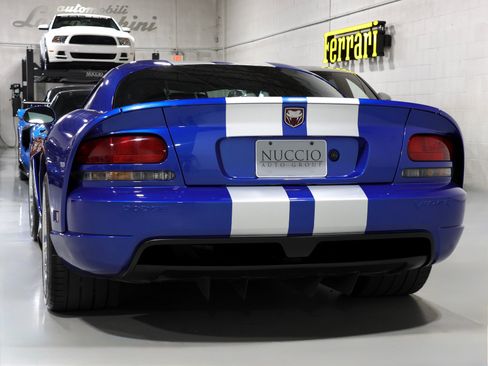 Used 2006 Dodge Viper SRT-10 RWD image 30