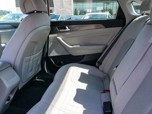 Used 2016 Hyundai Sonata Sport FWD image 19
