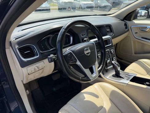 Used 2014 Volvo S60 T5 FWD image 14