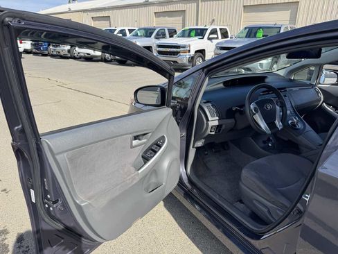 Used 2011 Toyota Prius Two image 22