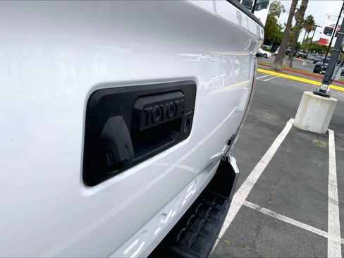 Used 2023 Toyota Tacoma TRD Off-Road AWD/4WD image 30