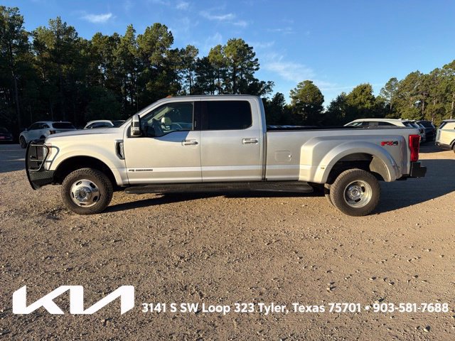 Used 2018 Ford F350 Lariat w/ Lariat Value Package AWD/4WD image 8