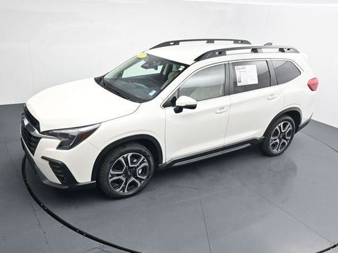 Used 2023 Subaru Ascent Limited AWD/4WD image 27