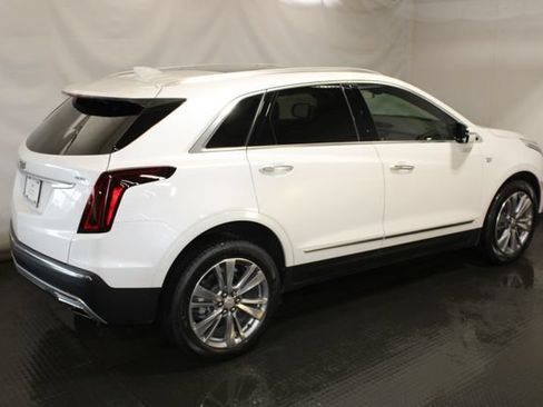 Certified 2024 Cadillac XT5 Premium Luxury AWD/4WD image 5