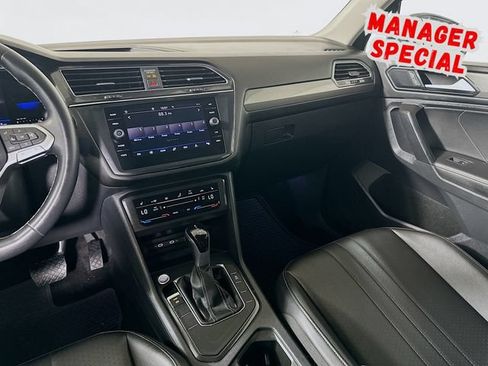 Used 2023 Volkswagen Tiguan SE FWD image 24
