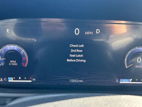 Used 2024 Jeep Wagoneer Series II image 32