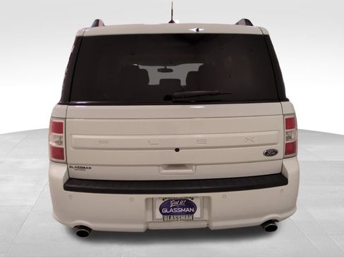 Used 2019 Ford Flex SE image 5