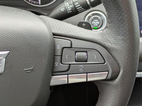 Used 2023 Cadillac XT4 Sport w/ LPO, Onyx Lite Package FWD image 24