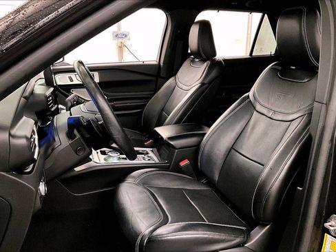 Used 2020 Ford Explorer ST w/ ST Street Pack image 25