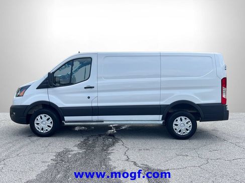 Used 2025 Ford Transit 250 Low Roof w/ Exterior Upgrade Package RWD image 23
