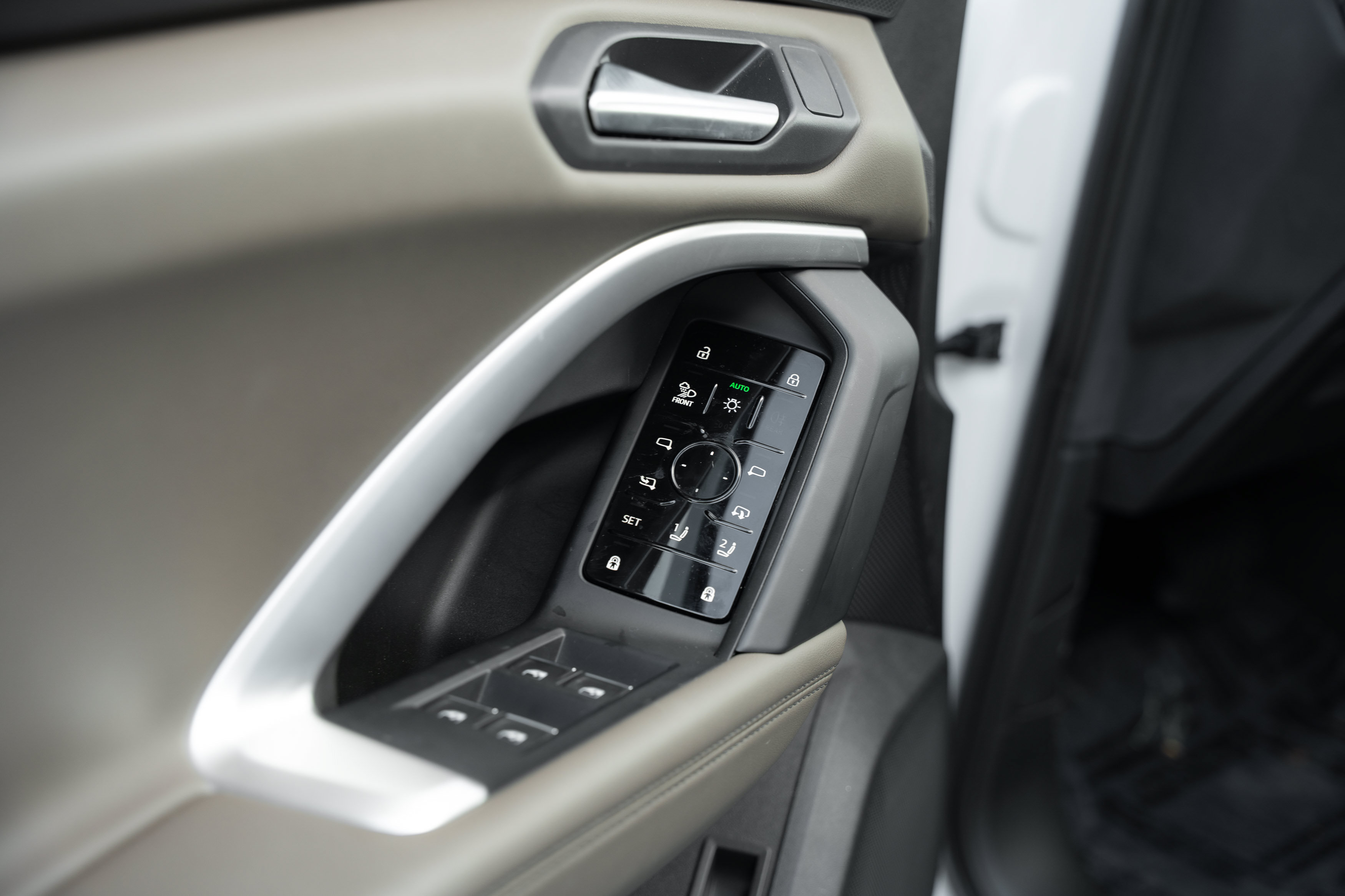 Certified 2025 Audi Q5 Premium AWD/4WD image 16