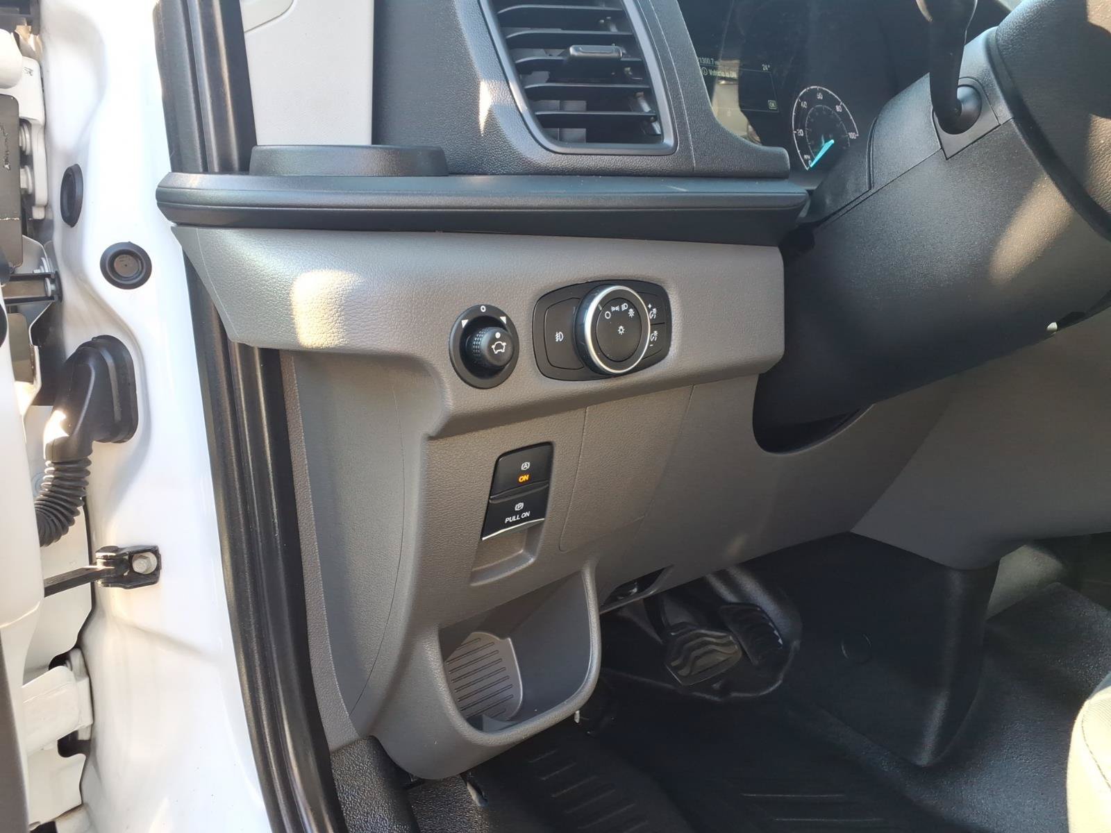 Used 2023 Ford Transit 250 Low Roof AWD w/ Exterior Upgrade Package image 20