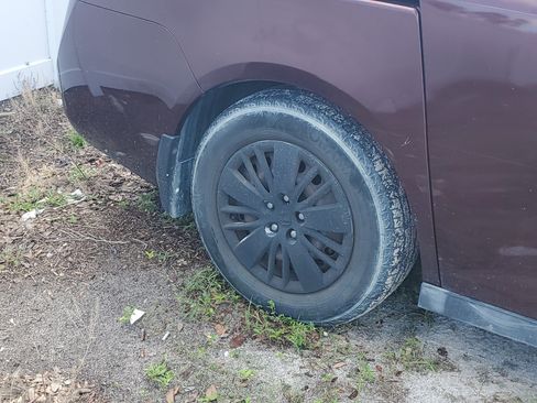 Used 2014 Honda Odyssey LX image 4