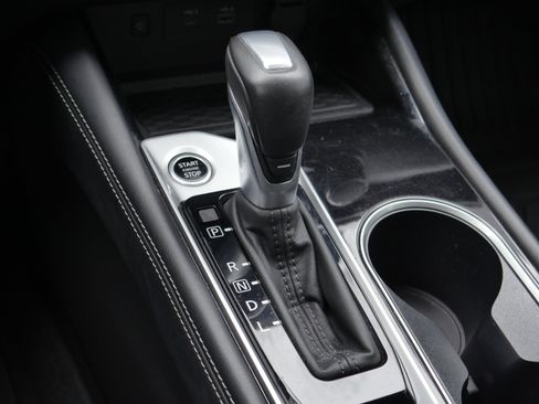 Certified 2024 Nissan Altima 2.5 SV w/ SV Premium Package image 21