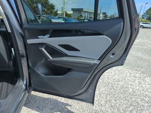 New 2026 Volkswagen Tiguan SE image 33