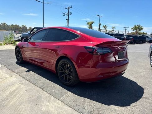 Used 2019 Tesla Model 3 Standard Range RWD image 3
