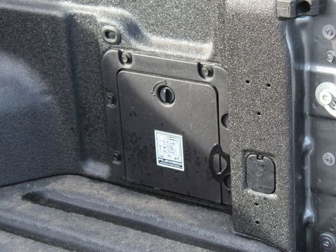 New 2026 Ford Maverick Lariat w/ Black Appearance Package image 19