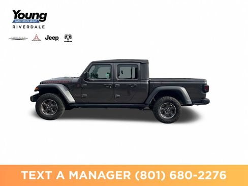 Used 2022 Jeep Gladiator Rubicon AWD/4WD image 2