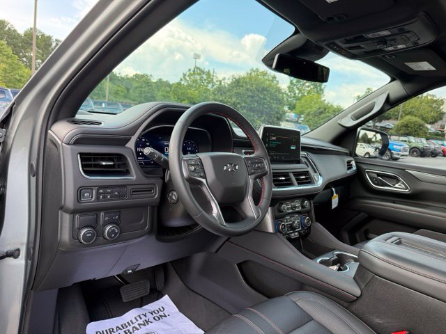 Used 2024 Chevrolet Tahoe RST w/ Luxury Package RWD image 16