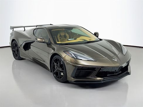 Used 2020 Chevrolet Corvette Stingray Premium Cpe w/ 3LT Preferred Equipment Group image 1