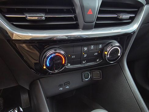 New 2026 Buick Encore GX Sport Touring image 17