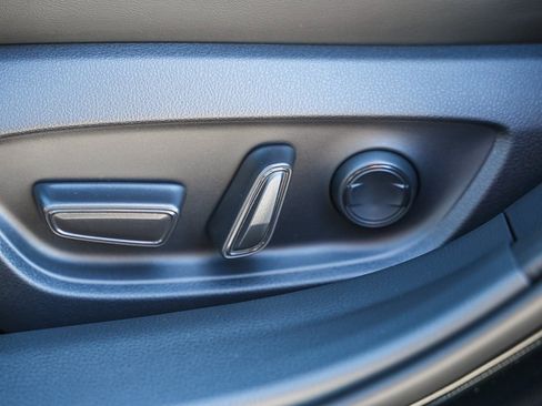 New 2026 Toyota Prius Plug-In Hybrid image 23