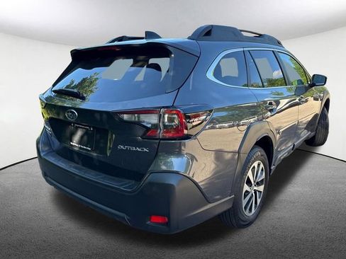 Certified 2025 Subaru Outback Premium AWD/4WD image 16