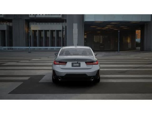 New 2026 BMW 330i Sedan w/ M Sport Package RWD image 5