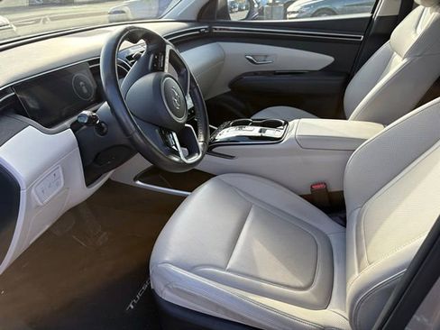 Used 2023 Hyundai Tucson Limited image 12