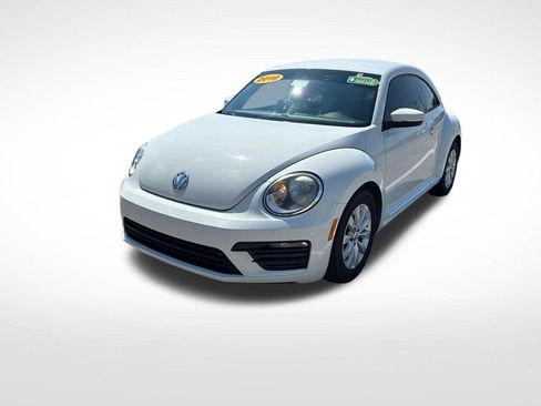 Used 2019 Volkswagen Beetle 2.0T S FWD image 7