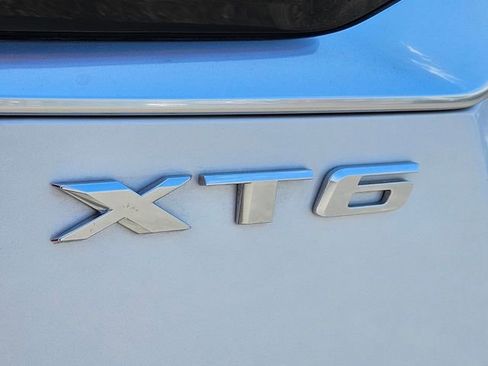 Certified 2025 Cadillac XT6 Premium Luxury w/ Technology Package FWD image 16